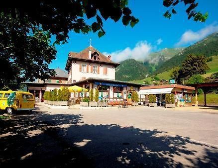 Hotel-Buffet De La Gare Chateau-d'Oex Ngoại thất bức ảnh